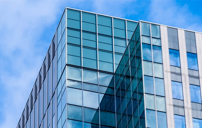 commercial pressure washing company