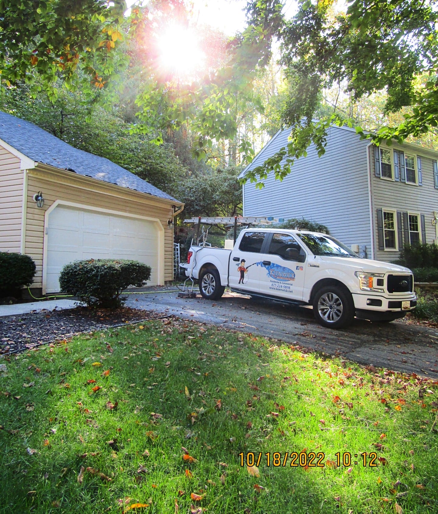 Keenwick team providing on-site residential service estimate
